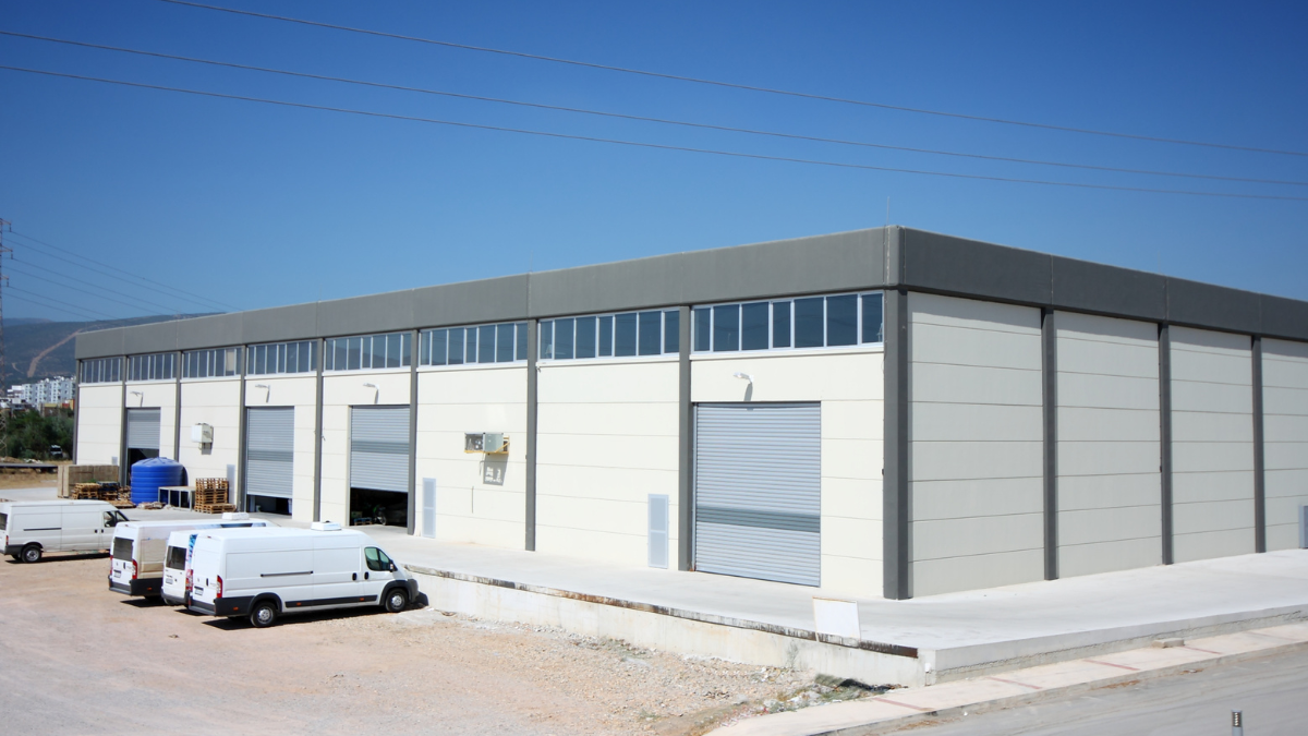 In line image for Acctivate's blog with the title Why Commercial Property Investment Deserves a Closer Look